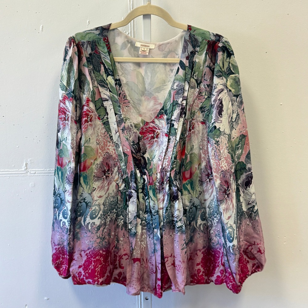 Sundance Sugarplum Garden Floral Silk V-neck Blouse XL Pleated Front Pink Causal
